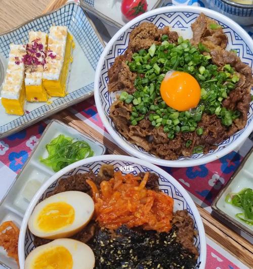 日式烧肉饭怎么做？在家也能轻松制作吗？