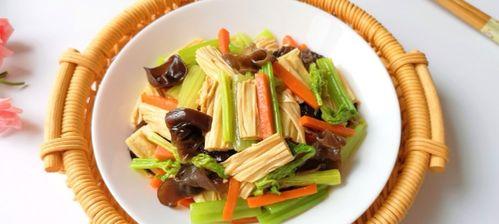 爽口芹菜拌腐竹怎么做？步骤是什么？