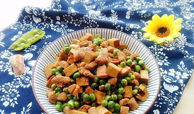 肉丁豌豆怎么做？详细步骤和技巧是什么？