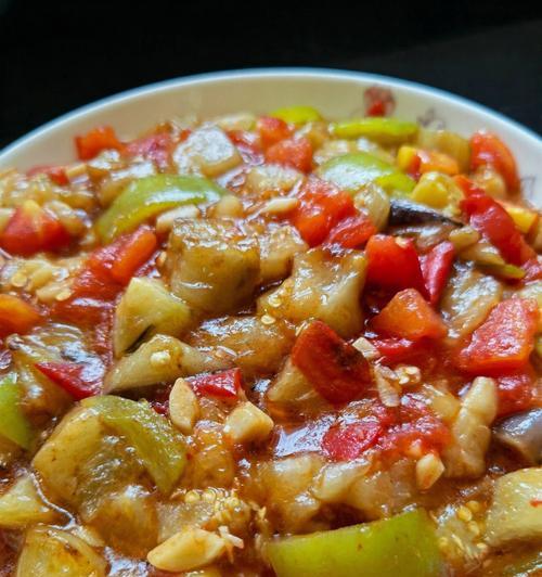 菜椒茄子炒肉片的做法是什么？如何做出美味的菜椒茄子炒肉片？