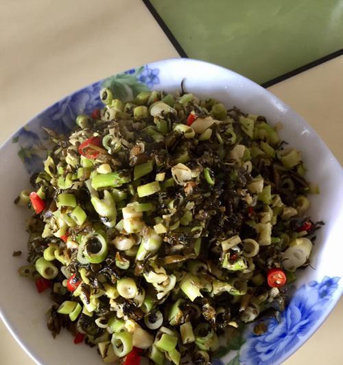 竹笋炒酸菜怎么做？步骤和技巧有哪些？