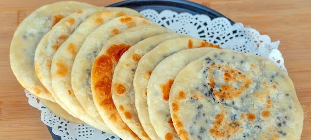 烫面煎饼的做法是什么？如何在家轻松制作？