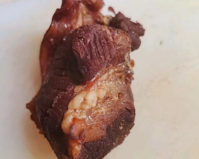 美味香卤牛腱的做法（口感鲜美）