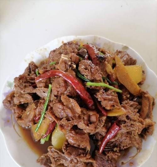 如何制作一道正宗的本帮红烧鸭子（传统美食）