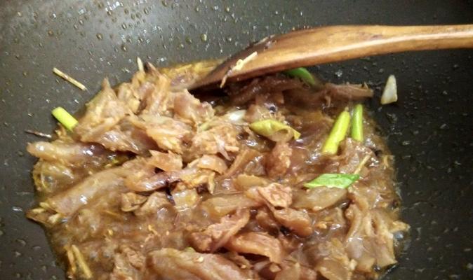 美味清炖蹄筋，营养又美味（一道家常好菜）