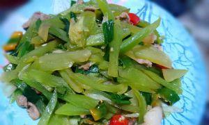 莴笋丝炒肉的做法是什么？如何炒出鲜嫩可口的莴笋丝炒肉？