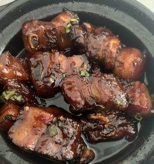 沙锅红烧肉的做法（以沙锅为工具）