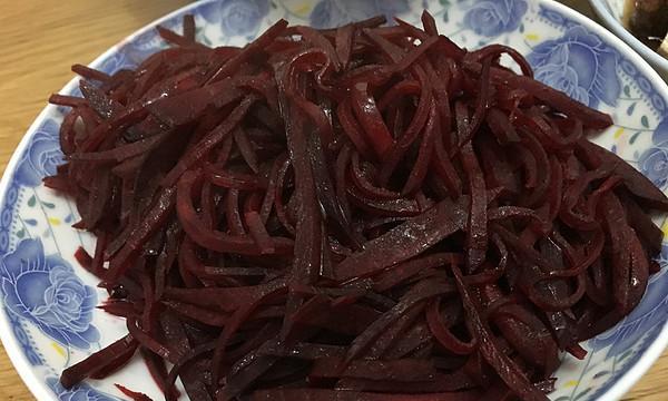 甜菜根双色馒头怎么做？制作过程中有哪些常见问题？