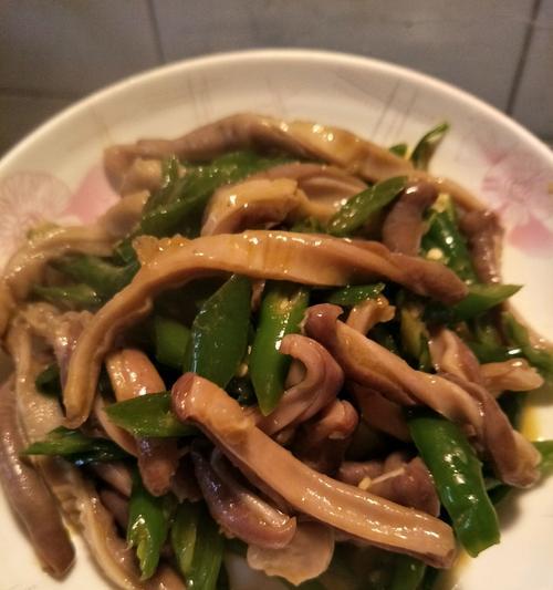 青椒炒猪肚，美味又营养