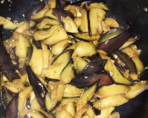 蒜香茄条怎么做？步骤和技巧有哪些？