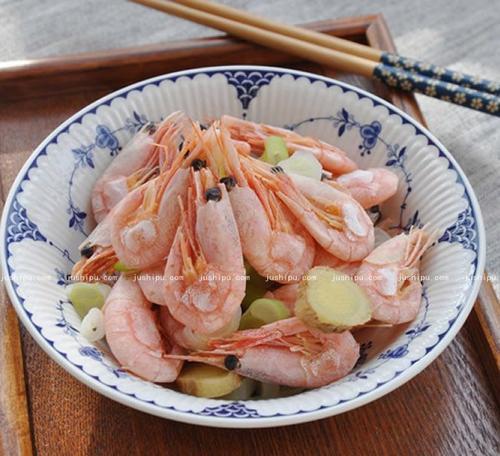 一道美味的白灼青螺食谱（煮得好吃又健康的清蒸青螺）