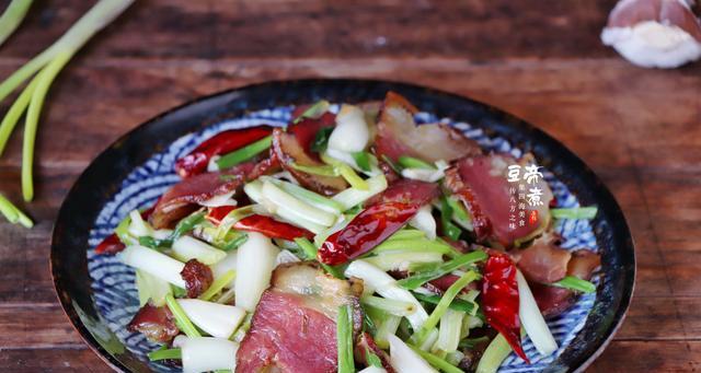 糖醋蕎头怎么做？详细步骤和技巧是什么？