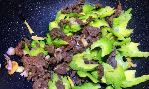 美味青椒豆豉炒牛肉（家常菜谱）