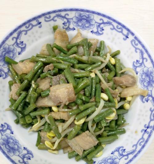肉丁豆角打卤面怎么做？步骤和技巧是什么？