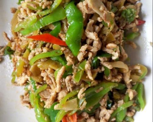 榨菜炒肉丝的做法是什么？如何快速学会这道家常菜？