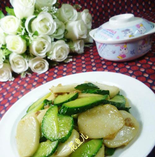 青瓜炒顺风怎么做？步骤详解及常见问题解答？