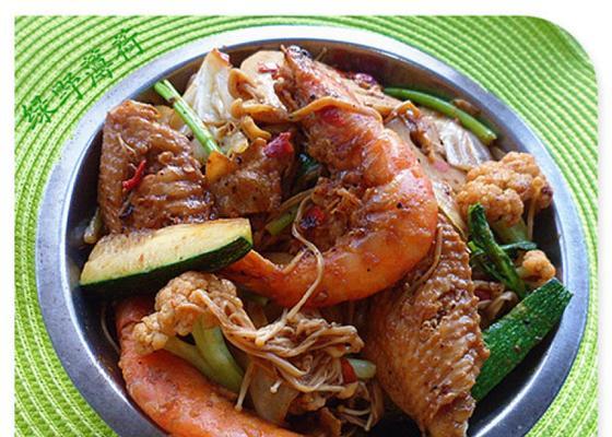 滋补清炖鸡配面怎么做？步骤和技巧有哪些？