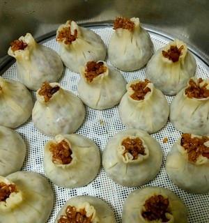 烧卖制作秘籍（掌握烧卖技巧）