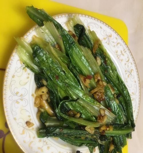蒜茸油麦菜的做法（简单易学的家常菜）