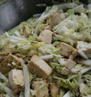 白菜烧豆腐怎么做？步骤详解和常见问题解答？