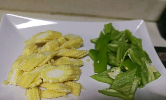 蔬食玉米笋佐怎么做？有哪些步骤和技巧？