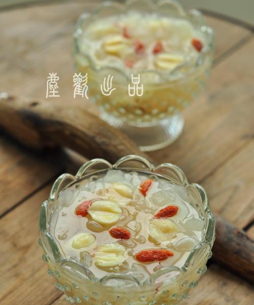 水晶绵绵银耳汤怎么做？有哪些步骤和技巧？