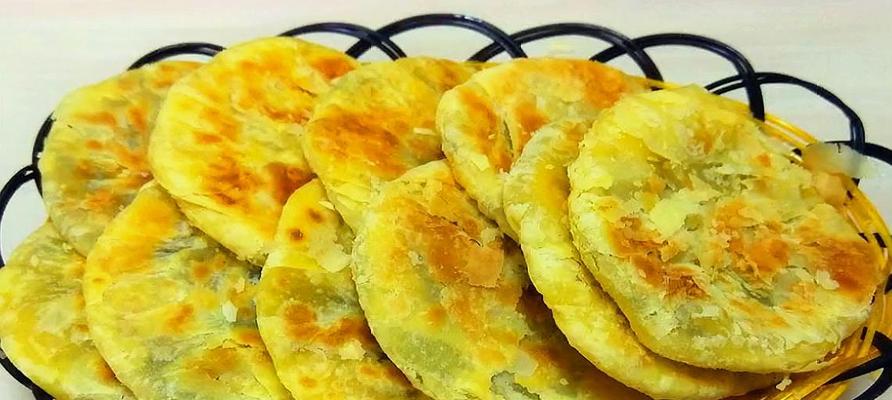 芝麻豆腐饼的做法是什么？如何在家轻松制作？