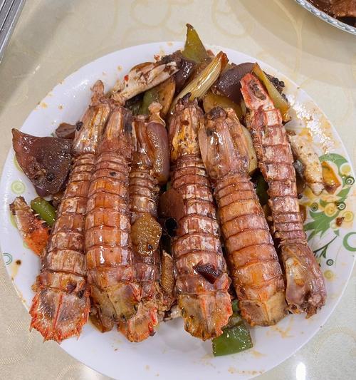 一口咸香,做出美味的盐水皮皮虾(从选购虾到调配佐料) 一口咸香,做出美味的盐水皮皮虾(从选购虾到调配佐料)