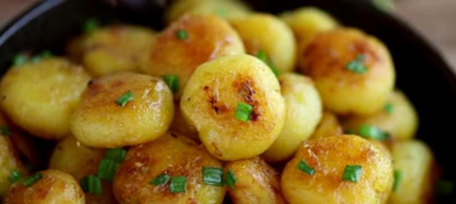 香煎小土豆怎么做？步骤和技巧有哪些？