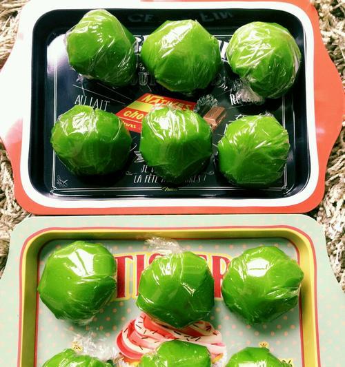 用桑葚酒做的甜点-桑葚酒慕斯（制作原料）