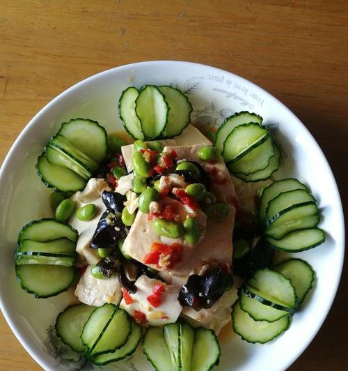 夏日炎炎的做法是什么？如何轻松制作夏日清凉饮品？