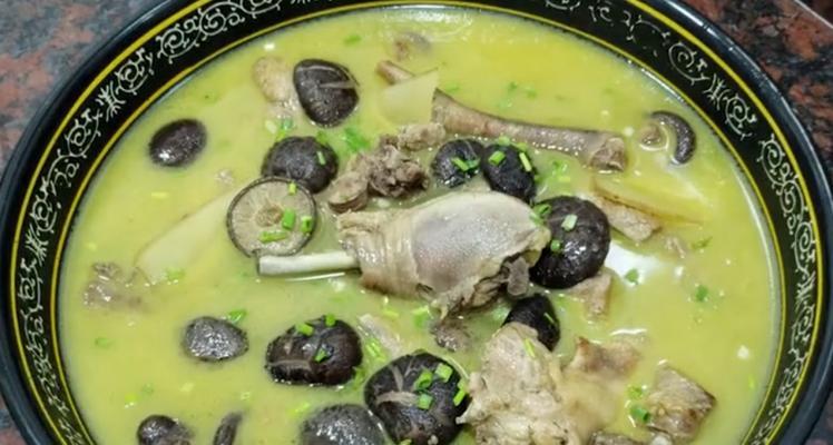 香菇炖土鸡的做法是什么?步骤详解及常见问题解答? 香菇炖土鸡的做法是什么?步骤详解及常见问题解答?