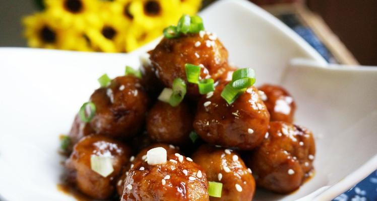 用新鲜莲藕制作,口感松软香甜,健康美味不失营养(用新鲜莲藕制作) 用新鲜莲藕制作,口感松软香甜,健康美味不失营养(用新鲜莲藕制作)