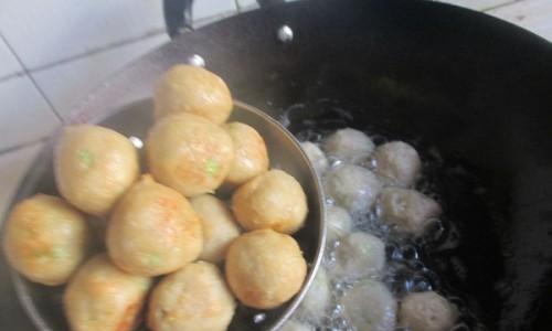 用新鲜莲藕制作,口感松软香甜,健康美味不失营养(用新鲜莲藕制作) 用新鲜莲藕制作,口感松软香甜,健康美味不失营养(用新鲜莲藕制作)