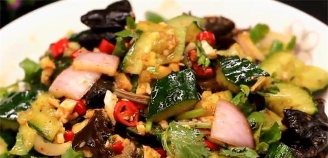 爽口黄瓜片怎么做？爽口黄瓜片的做法步骤是什么？