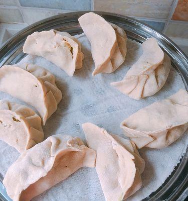 玉米面蒸饺怎么做?步骤和技巧有哪些? 玉米面蒸饺怎么做?步骤和技巧有哪些?