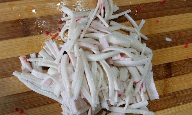 蟹柳豆芽汤的做法（味道清爽）