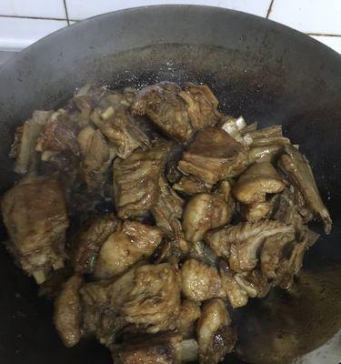 田园炖羊排——健康营养又美味的一道菜（传统炖菜）