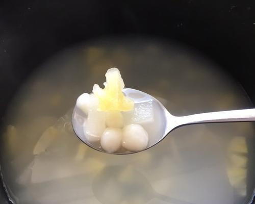 西瓜小汤圆怎么做?西瓜小汤圆的做法有哪些常见问题? 西瓜小汤圆怎么做?西瓜小汤圆的做法有哪些常见问题?