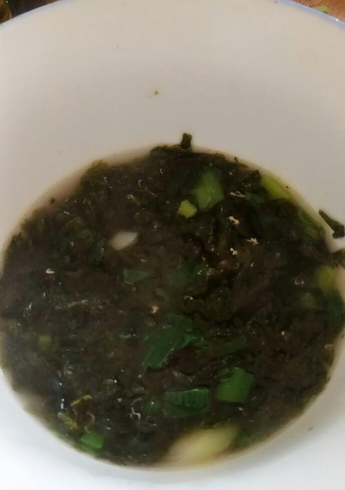 油面筋紫菜汤的做法（家常汤菜）