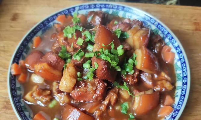 简单健康的素炒三菜丁（以蔬菜为主）