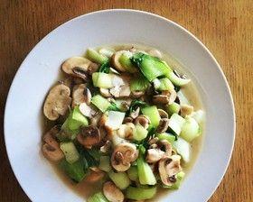 手捏菜炒蘑菇怎么做？步骤是什么？