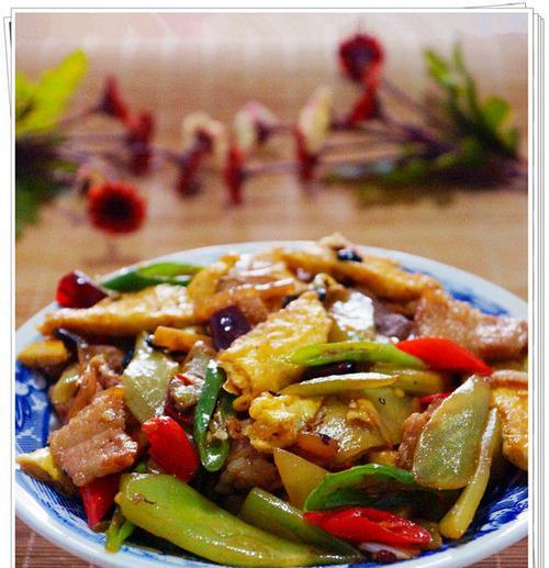 莴笋小炒肉怎么做？莴笋小炒肉的家常做法是什么？