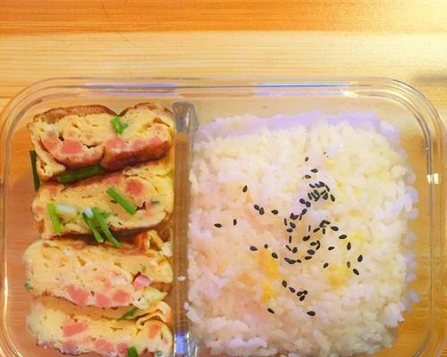 萌萌哒（以史迪仔便当）