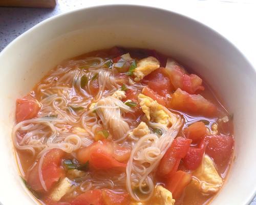 碧波荡漾之西红柿鸡蛋小白菜面怎么做？有哪些步骤和技巧？