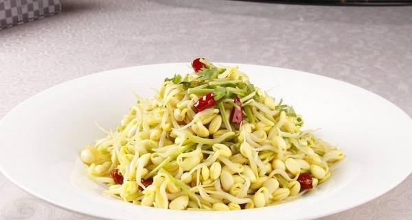 五花肉炒豆芽,美味又健康 五花肉炒豆芽,美味又健康