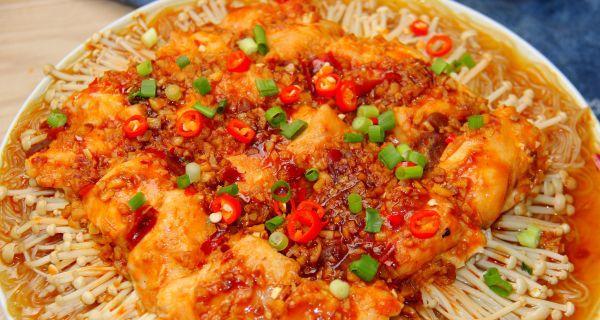 清蒸鸡肉怎么做？清蒸鸡肉的正确步骤和技巧是什么？