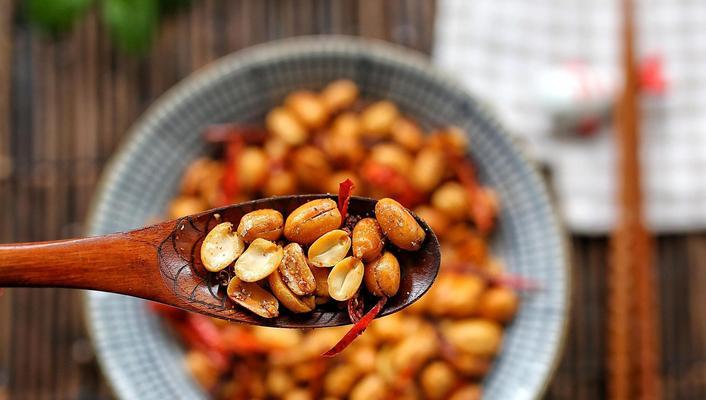 酥脆花生的制作方法（口感松脆）