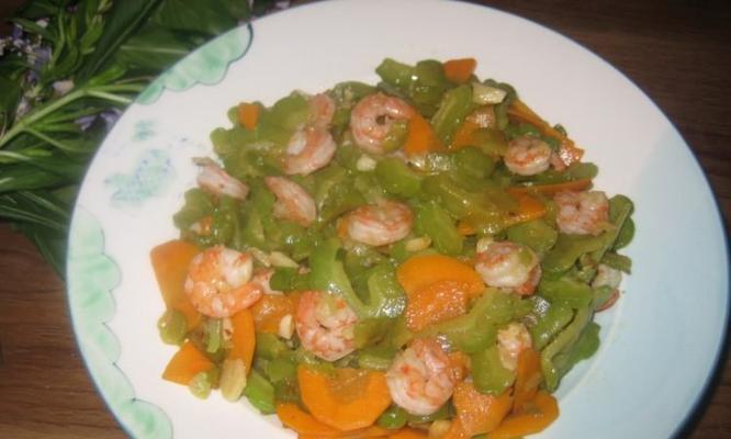 虾仁炒苦瓜怎么做才好吃？步骤和技巧是什么？