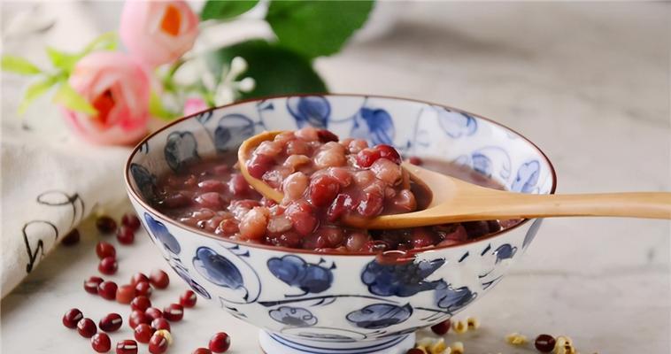 猪筒骨煲赤小豆怎么做?步骤和技巧有哪些? 猪筒骨煲赤小豆怎么做?步骤和技巧有哪些?